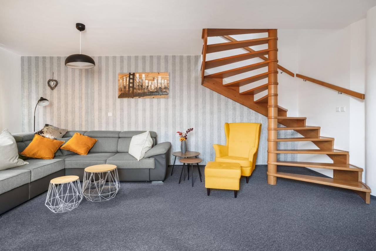 Apartman Amore Bešeňová Екстериор снимка